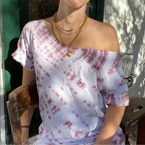 Dusty rose tie dyed t-shirt